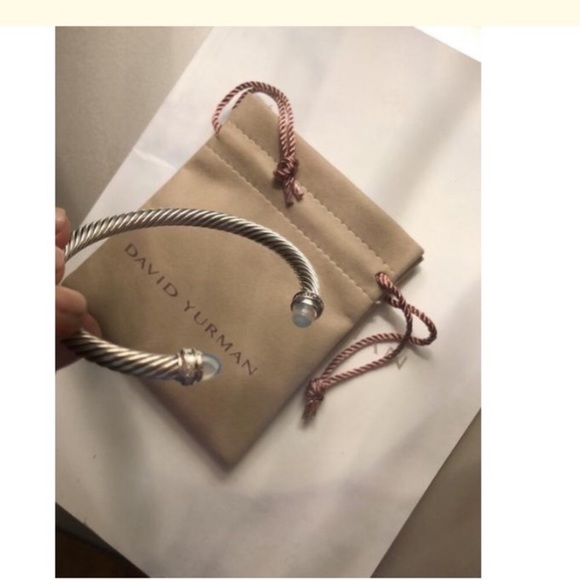 SOLD 🎈David Yurman Moonstone Cuff - Picture 7 of 8